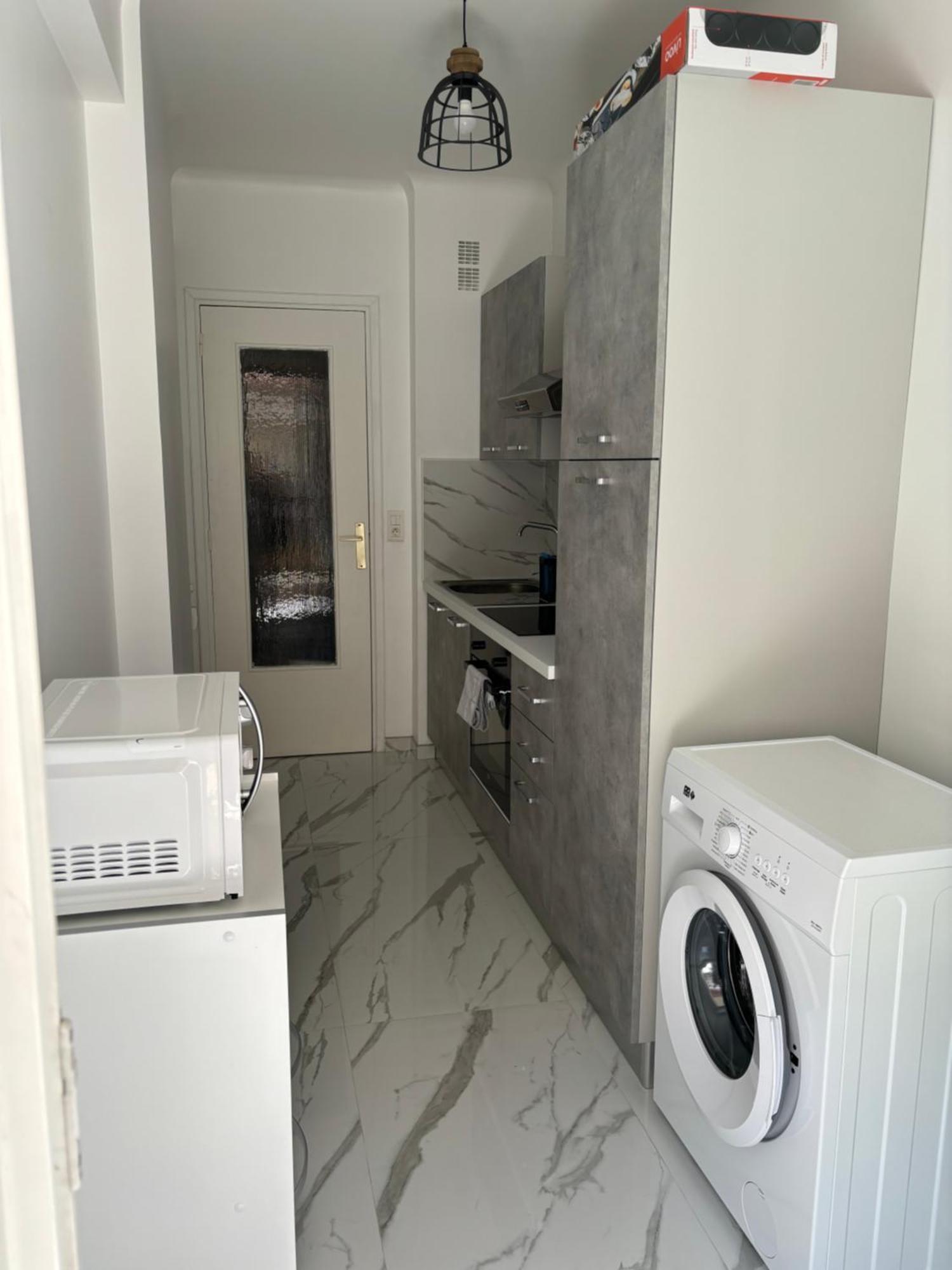 Studio 2 Etoiles A Menton Pour 4 Personnes Exterior photo