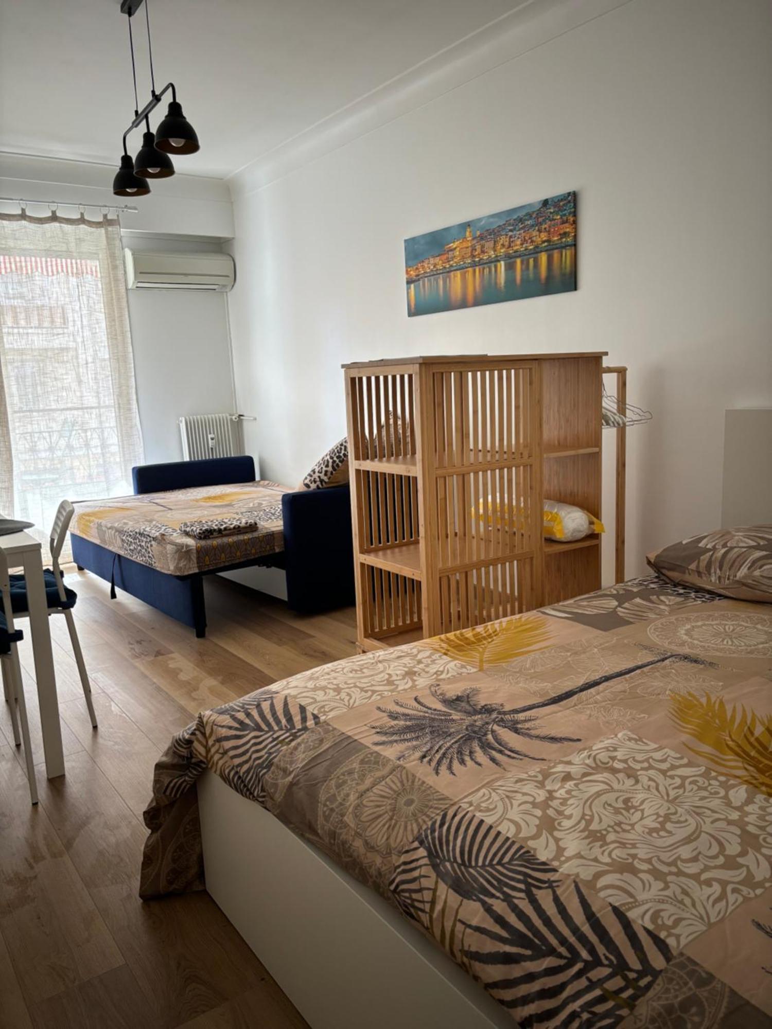 Studio 2 Etoiles A Menton Pour 4 Personnes Exterior photo